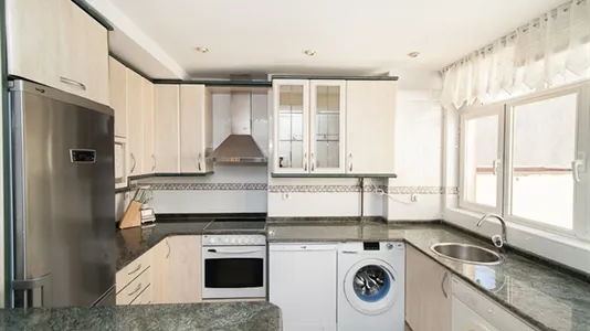 Rooms in Madrid Chamberí - photo 7