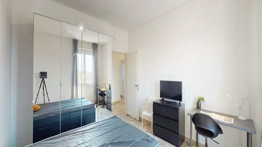 Rooms in Milano Zona 4 - Vittoria, Forlanini - photo 3