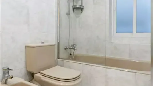 Rooms in Madrid Chamartín - photo 7