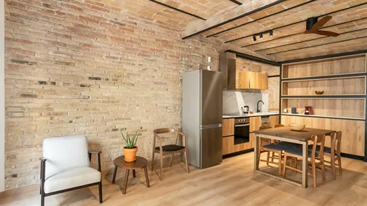 Apartments in Barcelona Sants-Montjuïc - photo 1