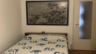 Room for rent in Milano Zona 4 - Vittoria, Forlanini, Milan