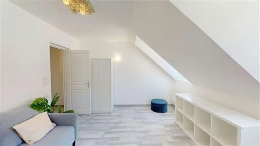 Apartments in Mulhouse - photo 6