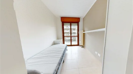 Rooms in Milano Zona 5 - Vigentino, Chiaravalle, Gratosoglio - photo 2