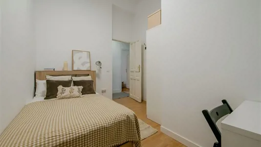Rooms in Madrid Salamanca - photo 1