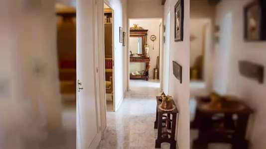 Rooms in Barcelona Eixample - photo 10