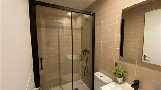 Apartments in Alcorcón - photo 4