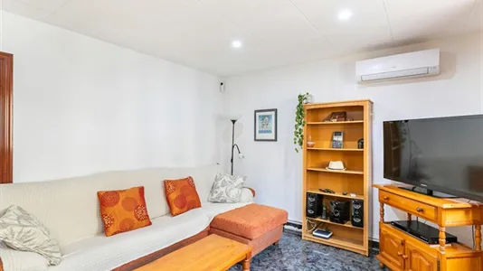 Apartments in Barcelona Ciutat Vella - photo 5