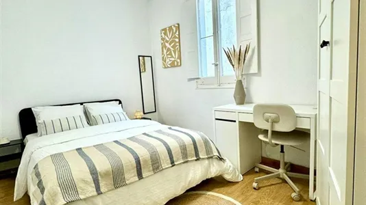 Rooms in Madrid Chamberí - photo 3