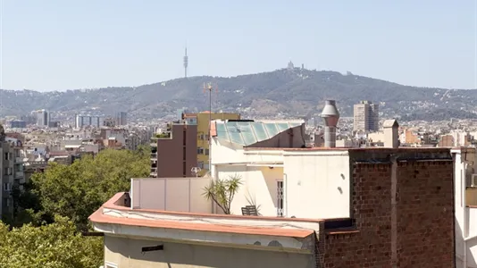 Rooms in Barcelona Ciutat Vella - photo 7