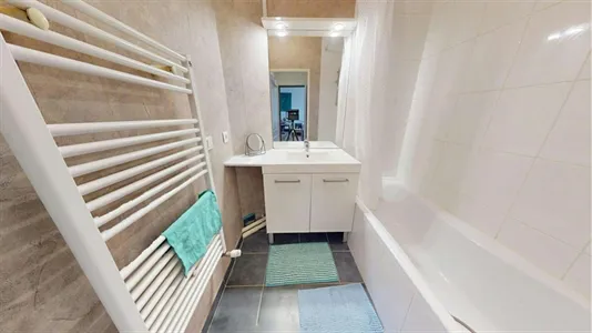 Apartments in Bordeaux - photo 7