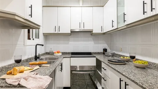 Rooms in Barcelona Eixample - photo 7