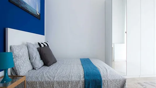 Rooms in Milano Zona 8 - Fiera, Gallaratese, Quarto Oggiaro - photo 3