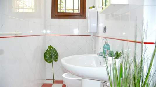 Rooms in Modena - photo 9