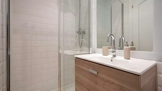 Rooms in Madrid Centro - photo 4