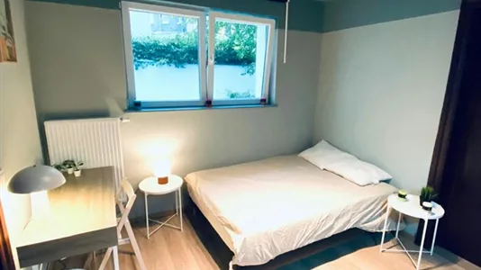 Rooms in Brussels Sint-Gillis - photo 2