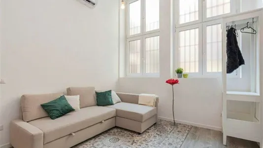 Apartments in Milano Zona 5 - Vigentino, Chiaravalle, Gratosoglio - photo 4