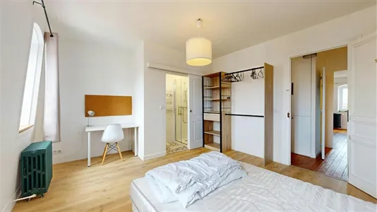 Rooms in Angoulême - photo 4