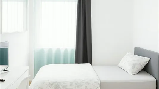 Rooms in Fürstenfeldbruck - photo 1