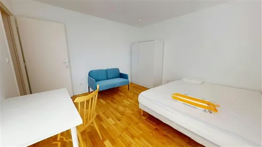 Rooms in Lyon - photo 5