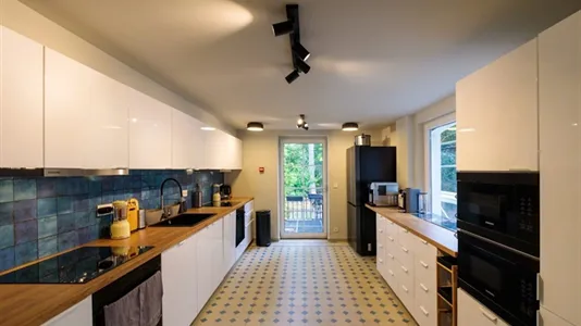 Rooms in Brussels Schaarbeek - photo 10