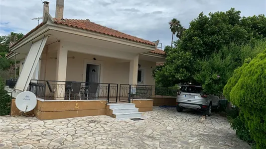 Houses in Pylos-Nestoras - photo 2