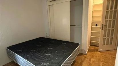 Room for rent in Madrid Moncloa-Aravaca, Madrid