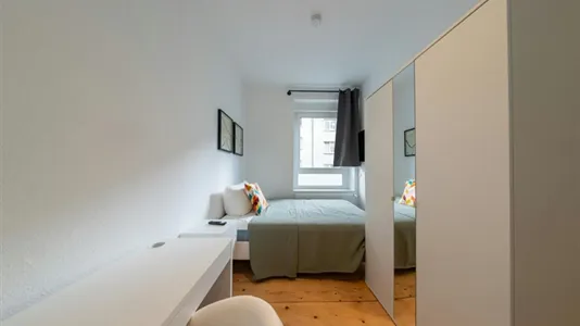 Rooms in Frankfurt Innenstadt II - photo 3