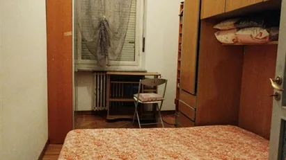 Room for rent in Turin, Piemonte