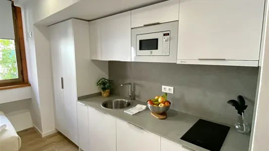 Apartments in Madrid Chamberí - photo 9