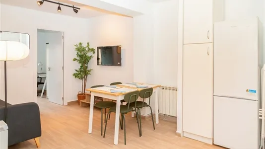 Rooms in Zaragoza - photo 8