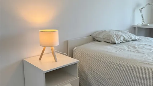 Rooms in Almada - photo 3