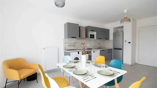 Rooms in Lyon - photo 9