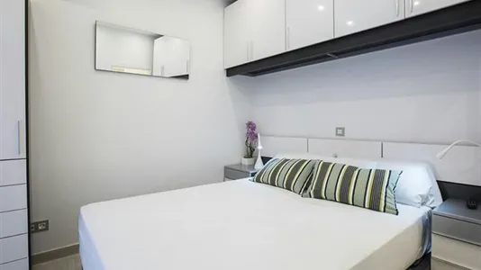 Apartments in Madrid Salamanca - photo 4