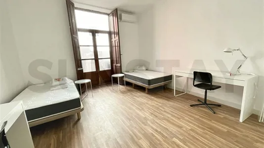 Rooms in Valencia Ciutat Vella - photo 3