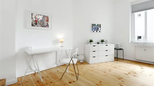 Apartments in Location is not specified - photo 10