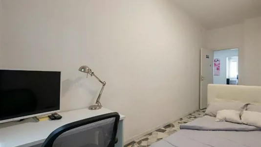 Rooms in Milano Zona 2 - Stazione Centrale, Gorla, Turro, Greco, Crescenzago - photo 1