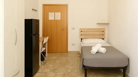 Rooms in Siena - photo 5