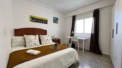 Room for rent in Tavernes Blanques, Comunidad Valenciana