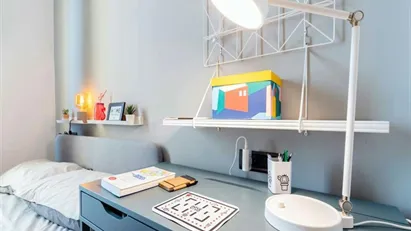 Room for rent in Roma Municipio XII – Monte Verde, Rome