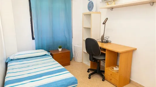 Rooms in Alboraya - photo 1
