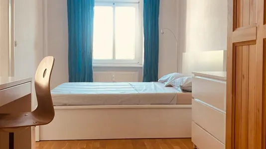 Apartments in Location is not specified - photo 8