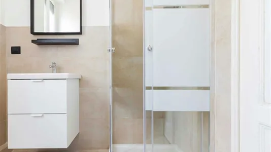 Rooms in Milano Zona 1 - Centro storico - photo 9