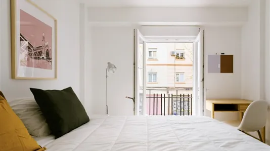 Rooms in Valencia Extramurs - photo 5
