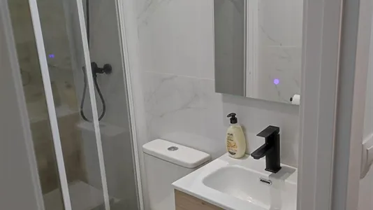 Rooms in la Fontsanta - photo 7