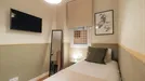 Room for rent, Barcelona Eixample, Barcelona, &lt;span class=&quot;blurred street&quot; onclick=&quot;ProcessAdRequest(13274968)&quot;&gt;&lt;span class=&quot;hint&quot;&gt;See streetname&lt;/span&gt;[xxxxxxxxxxxxx]&lt;/span&gt;