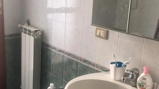 Rooms in Roma Municipio XIV – Monte Mario - photo 9