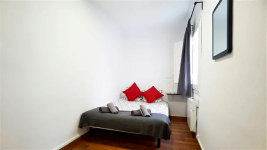 Rooms in L'Hospitalet de Llobregat - photo 1