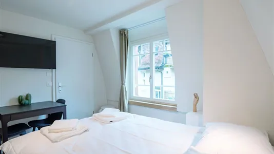 Apartments in Zürich Distrikt 8 - photo 4