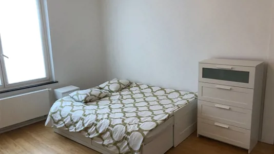 Rooms in Brussels Schaarbeek - photo 3