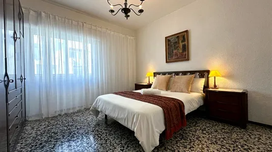 Rooms in Alboraya - photo 1